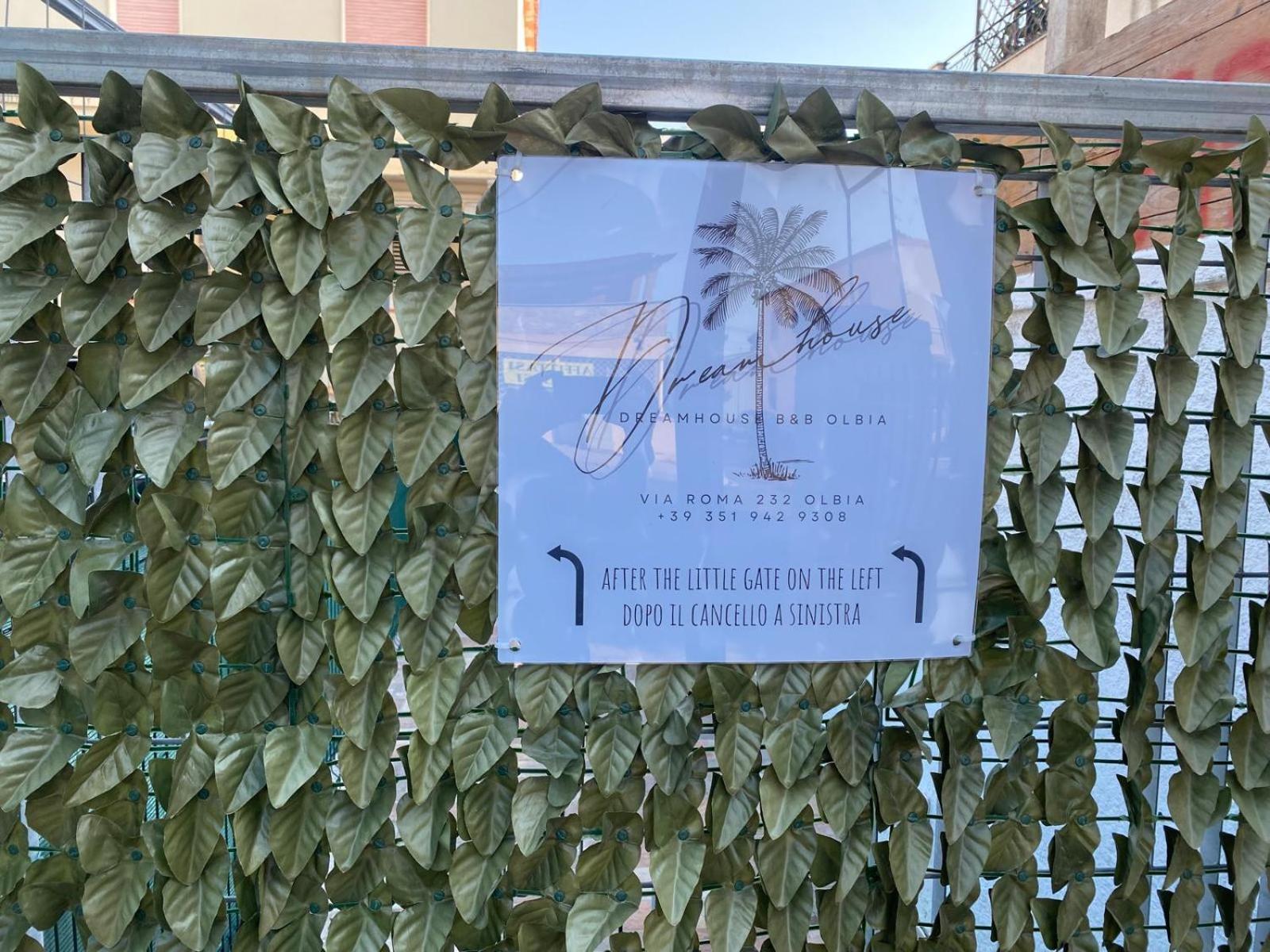 Dreamhouse B&B Όλμπια Εξωτερικό φωτογραφία